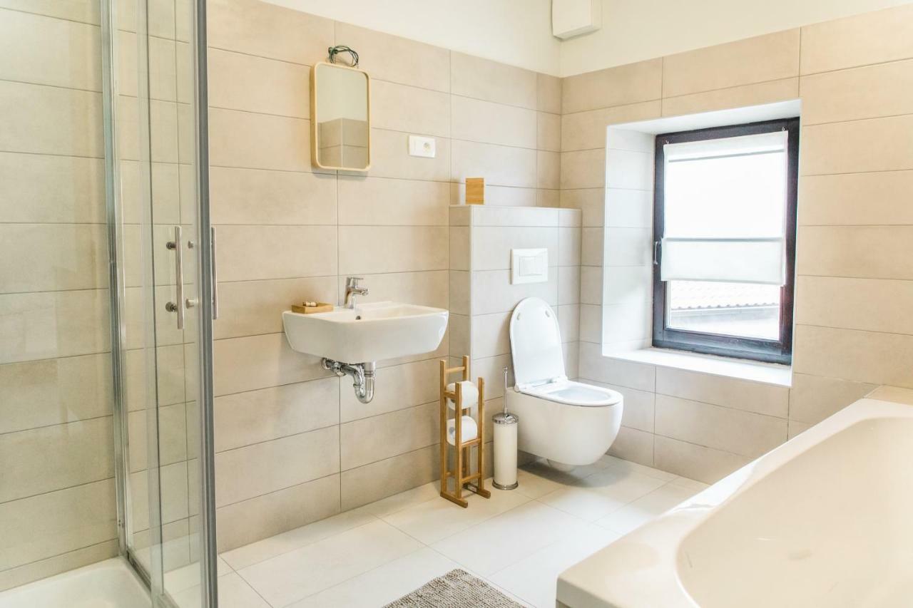 Hisa Bubi Apartment โทลมิน ภายนอก รูปภาพ